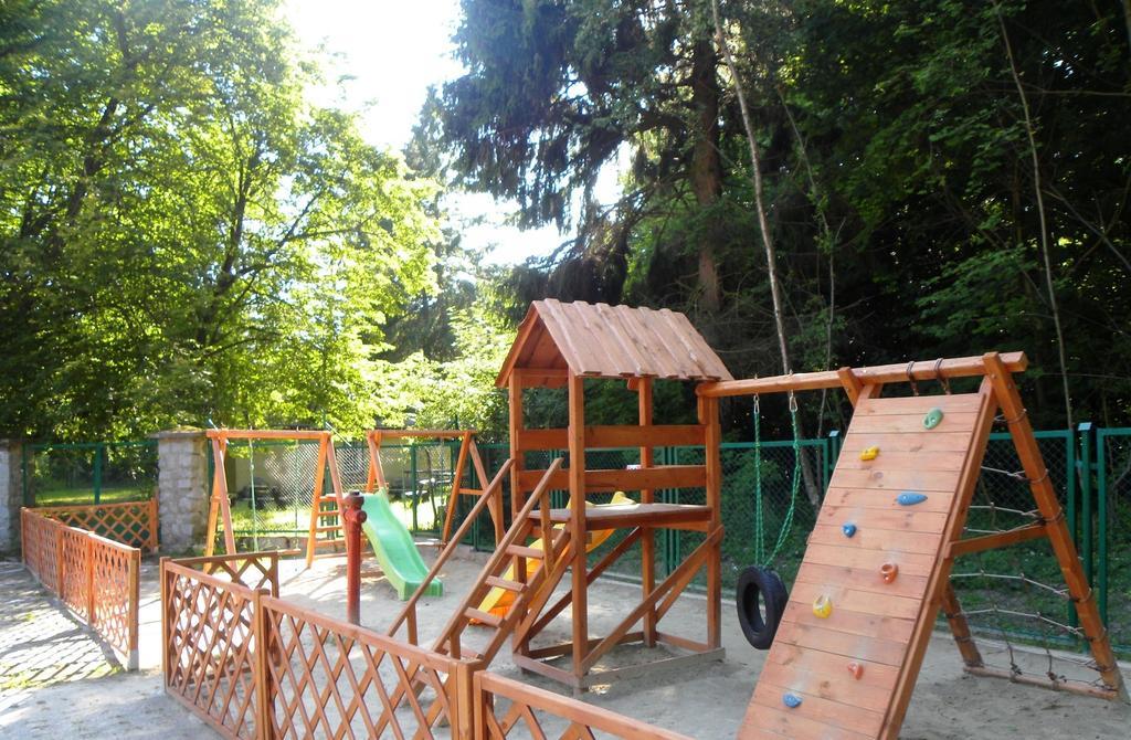 Okulski Grand Rozewie Jastrzebia Gora Exterior photo